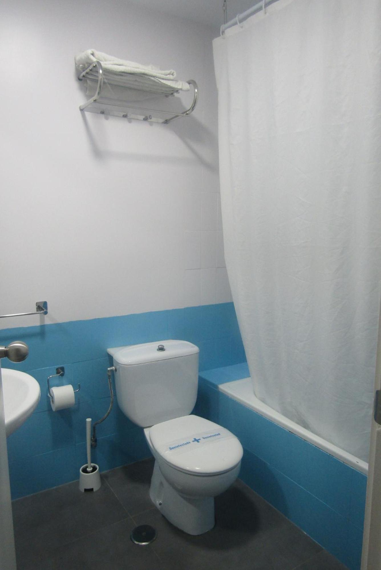 Hostal Andalucia Almuñécar Dış mekan fotoğraf