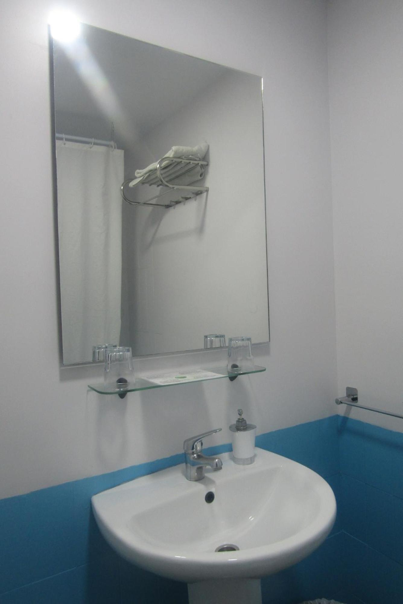 Hostal Andalucia Almuñécar Dış mekan fotoğraf